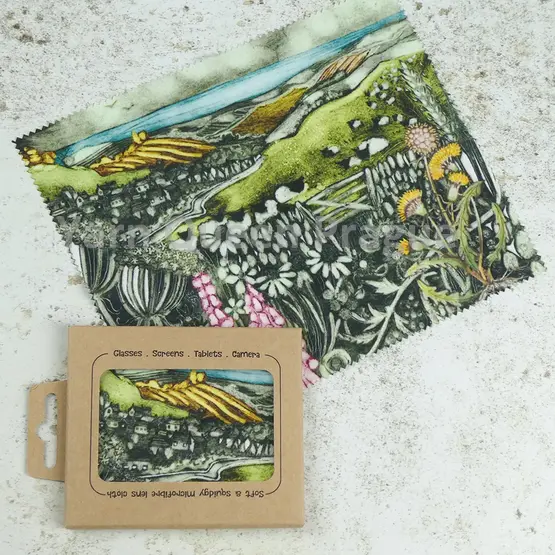 emma-ball-country-life-lens-cloth