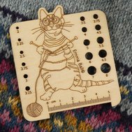 KITTENS IN MITTENS NEEDLE GAUGE