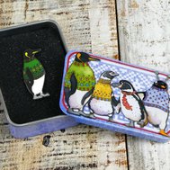 PIN IN A TIN – PENGUIN IN PULLOVER