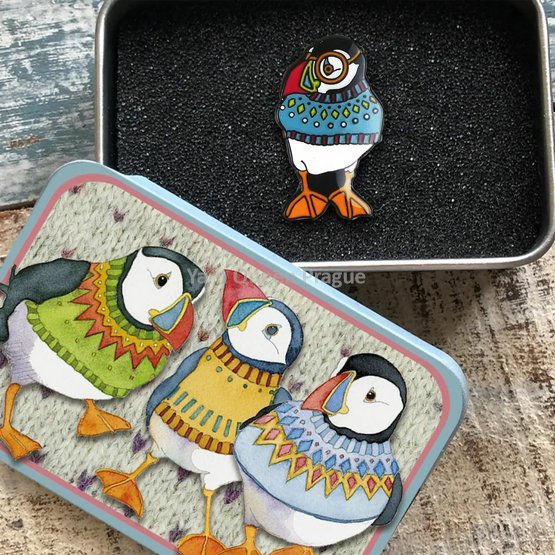PIN IN A TIN – WOOLLY PUFFIN IN GLASSES.jpg