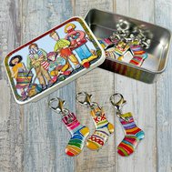 SOCKS CROCHET STITCH MARKERS IN A POCKET TIN