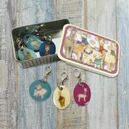 ALPACA & FRIENDS II CROCHET STITCH MARKERS IN A POCKET TIN