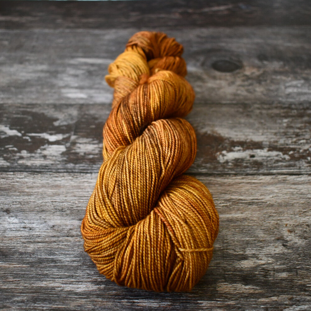 Maple Yarn VIVACIOUS 4ply 635 Maple Syrup | Yarn Queen Prague - Vlny a příze