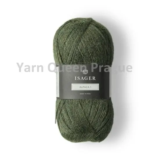 isager-alpaca-1-forest.webp