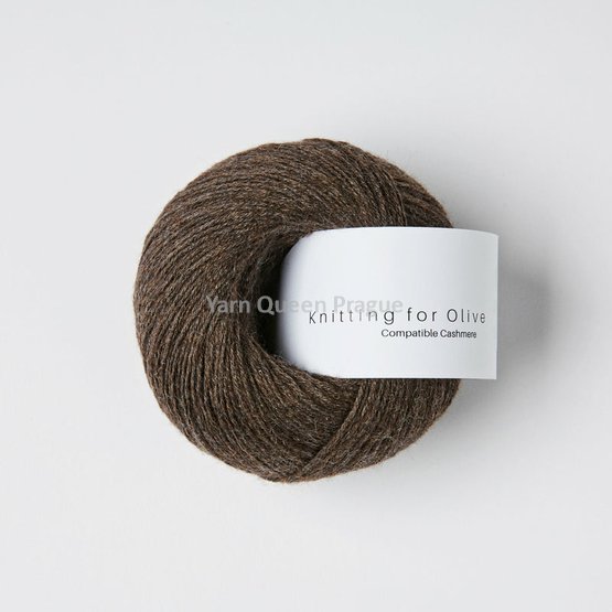 knitting-for-olive-compatible-cashmere-brown-bear.jpg