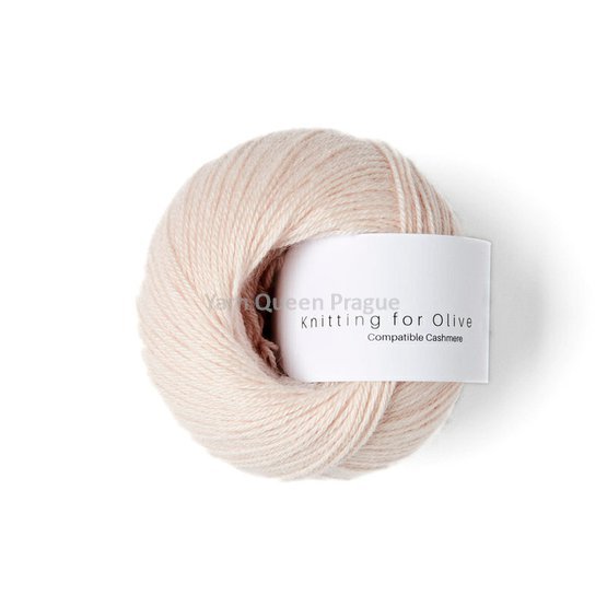 knitting-for-olive-compatible-cashmere_ballerina.jpg