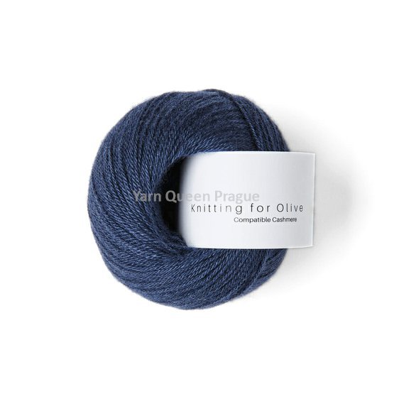 knitting-for-olive-compatible-cashmere_navy-blue.jpg