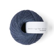 Knitting for Olive No Waste Wool Blue Whale