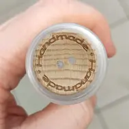 button-wood-handmade.webp