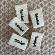 petiteknit-label-folded.jpg
