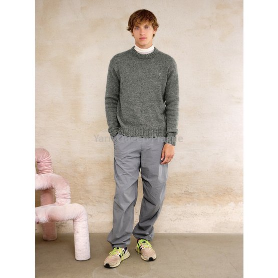 sandnes-garn-2412-5-brendan-sweater.jpg