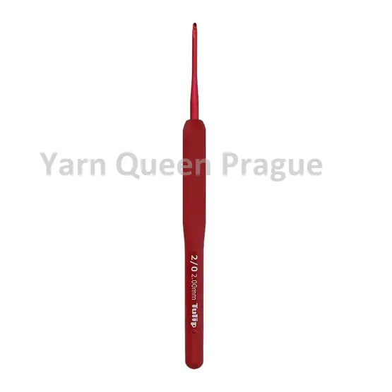 tulip-etimo-red-crochet-hook-2-mm.webp