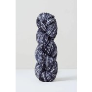 Urth Yarns KOOZOO 7063