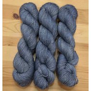 yarn_queen_merino_yak_single_blue_silver_queen