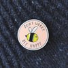 yarn-queen-pin-bee-happy.jpg