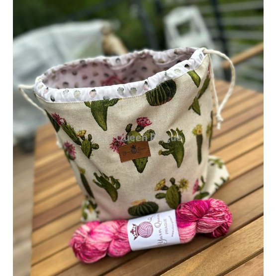 projektová taška Yarn Queen kaktusy velka.jpg