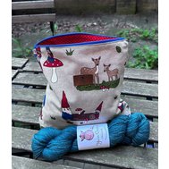 Yarn Queen projektová taška na zip Paní Trpaslíková