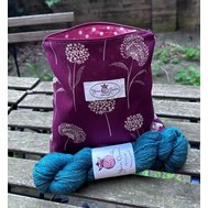 Yarn Queen projektová taška na zip Paní Pampelišková