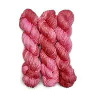 yarn-queen-bamboo-silk-kodan