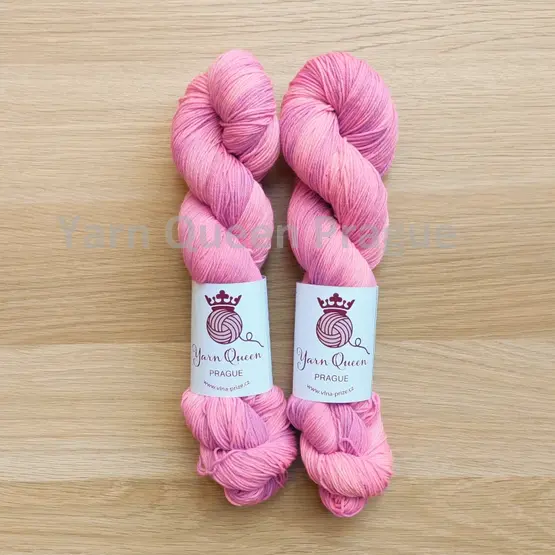 yarn-queen-sock-4ply-klarov.webp