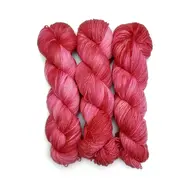 yarn-queen-sock-gold-sparkle-kodan
