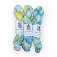 yarn-queen-vavasek-na-snehu